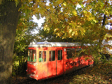 Straßenbahn der Sinne in der Herbstsonne